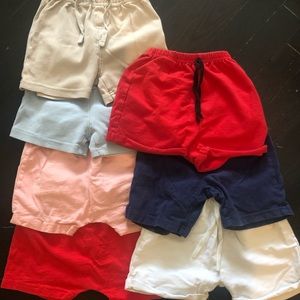 18-24m:  7 pairs of shorts